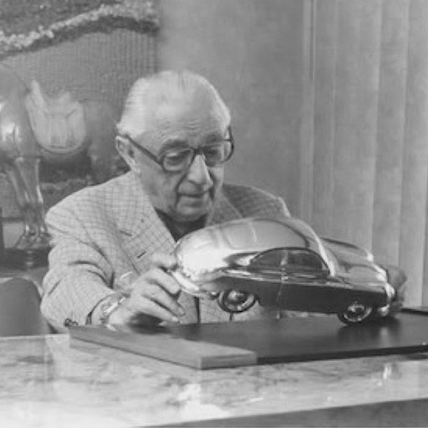 Perfil: Max Hoffman